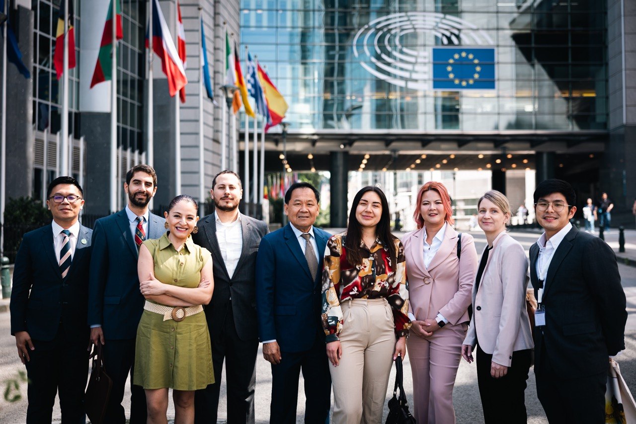 Senator Mardi Seng with an international delegation outside the European Parliament